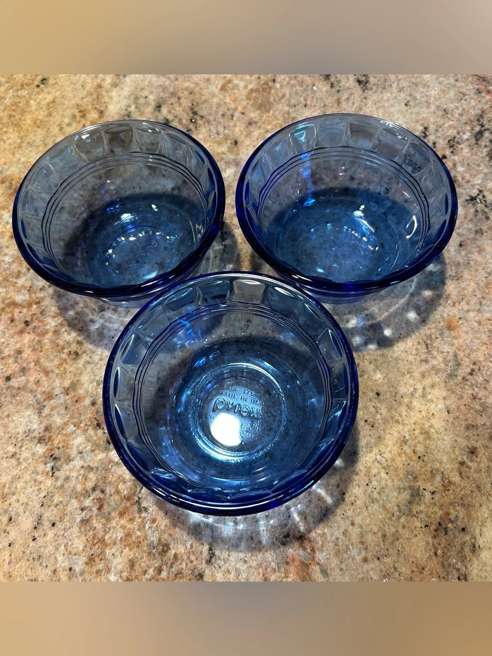 Pyrex #463 Cobalt Blue Glass Custard Cups 6 oz w/Scalloped Edge. Set of (3).